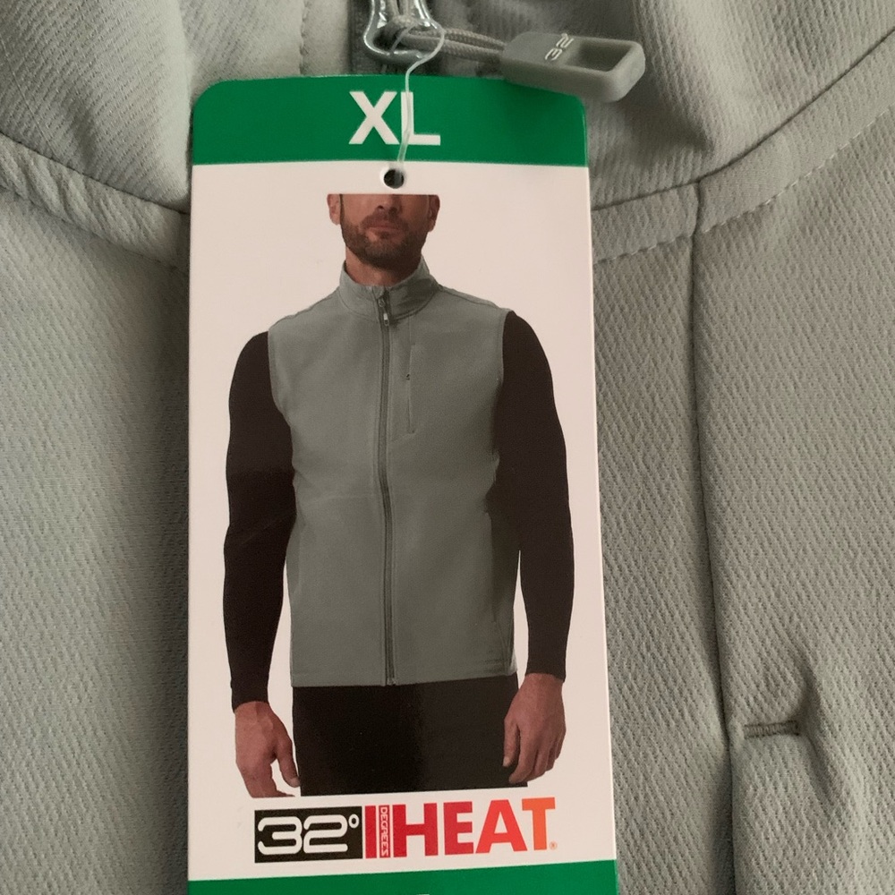 NWT 32 Degrees Heat light Gray Fleece Vest zip up UPF 30+